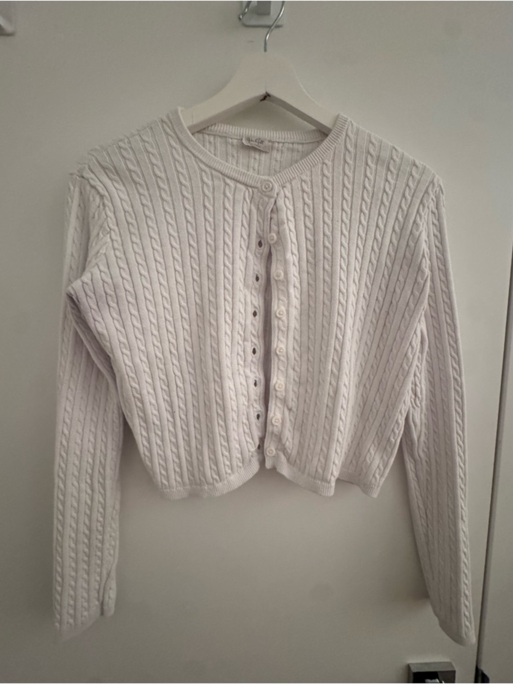 Brandy Melville/John Galt white cropped and ribbed sweater